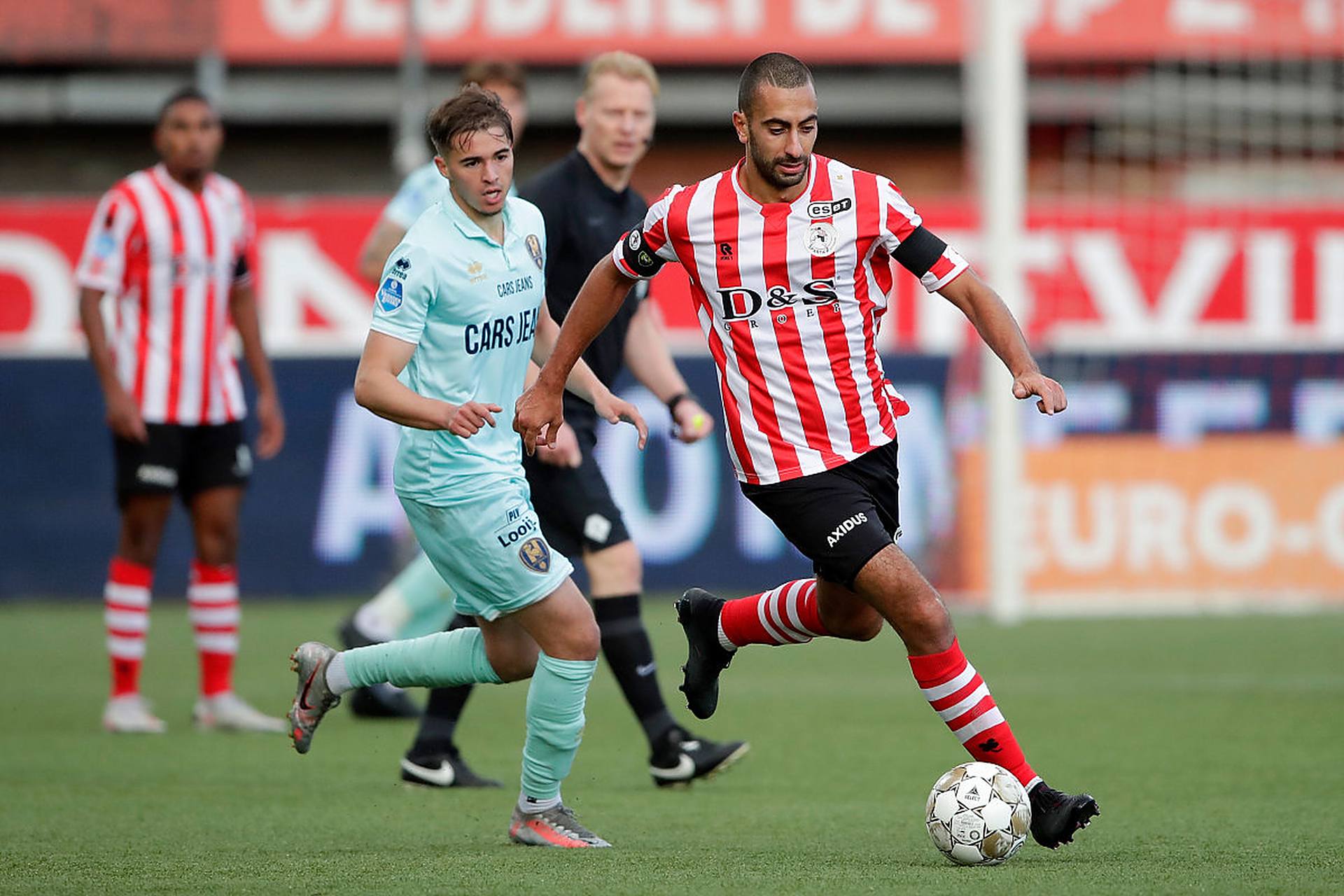 正在逐步涌 正在逐步涌