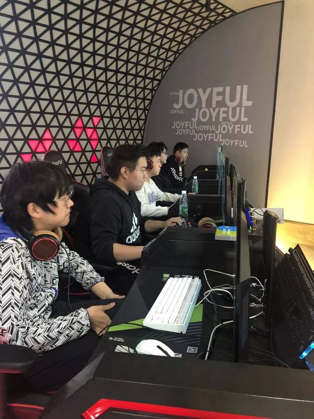 最喜欢谁穿 最喜欢谁穿